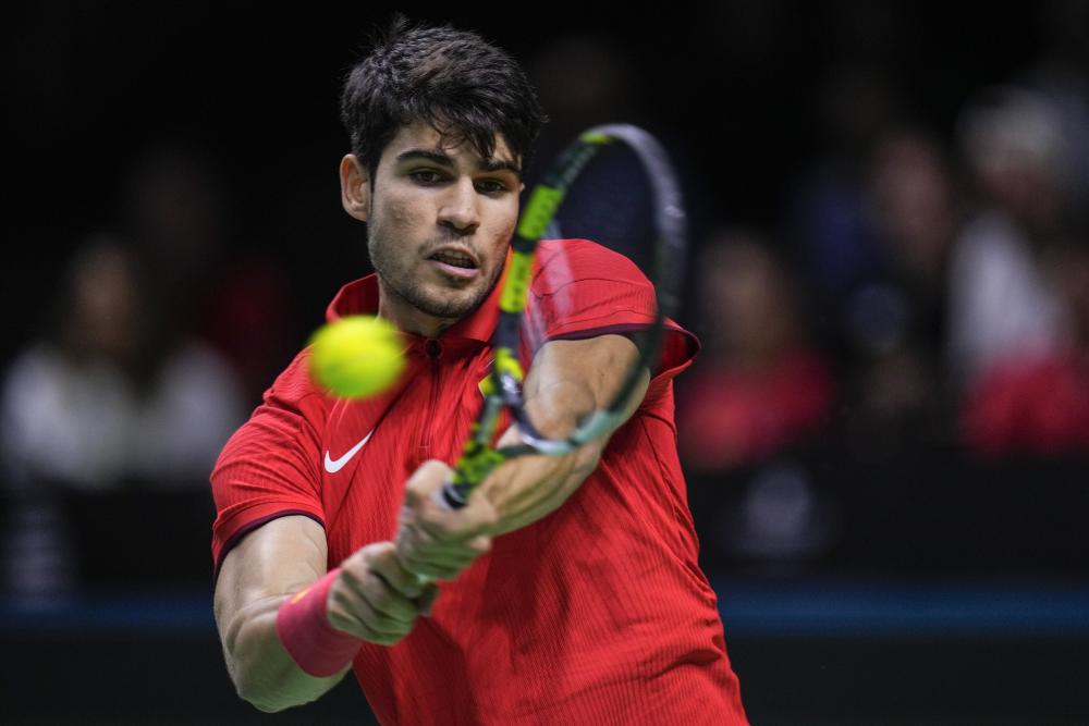 法网绝杀戴维斯杯，阿尔卡拉斯高光表现