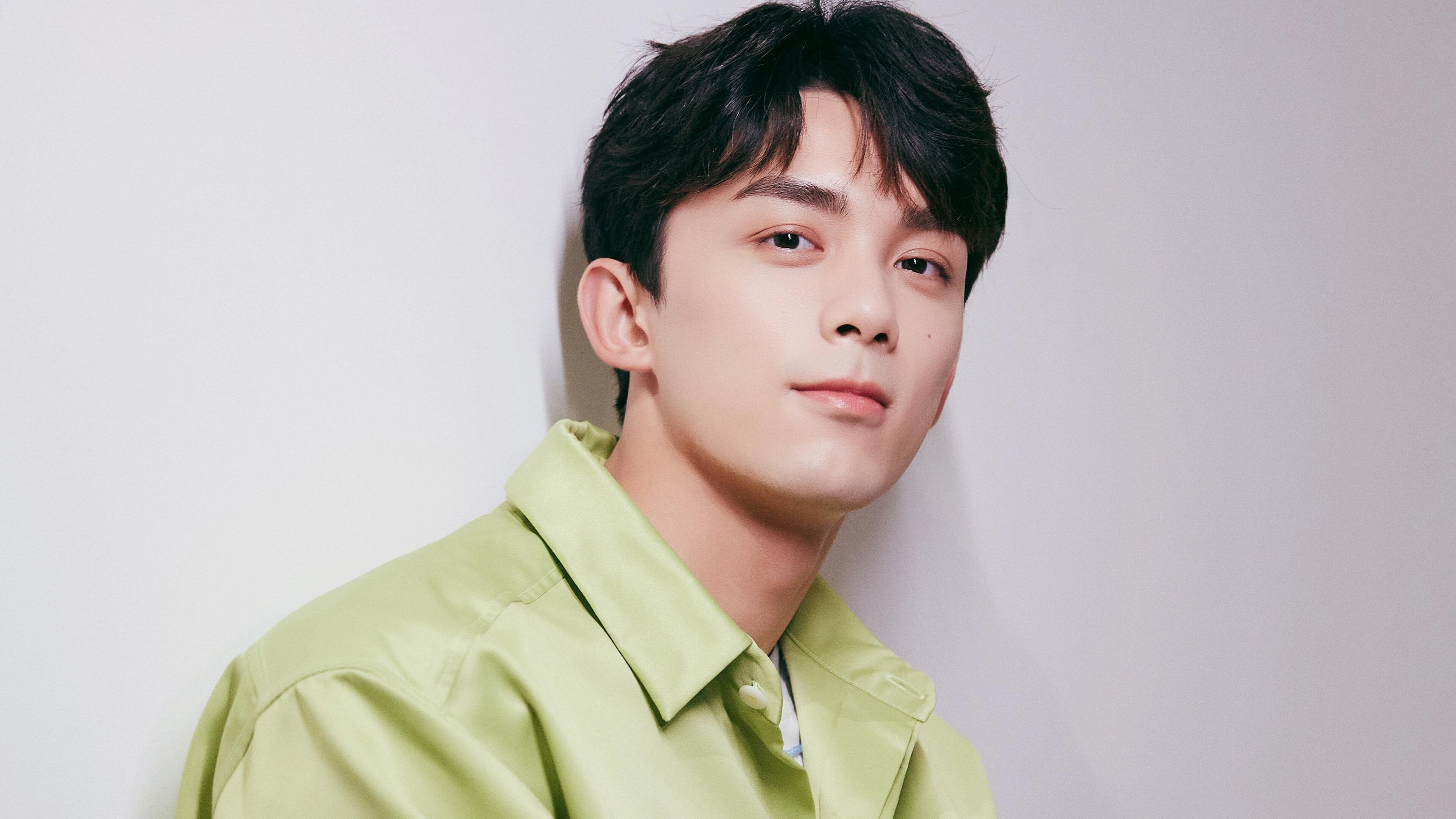 隐形王冠，当蓝领军团的关键先生静默加冕