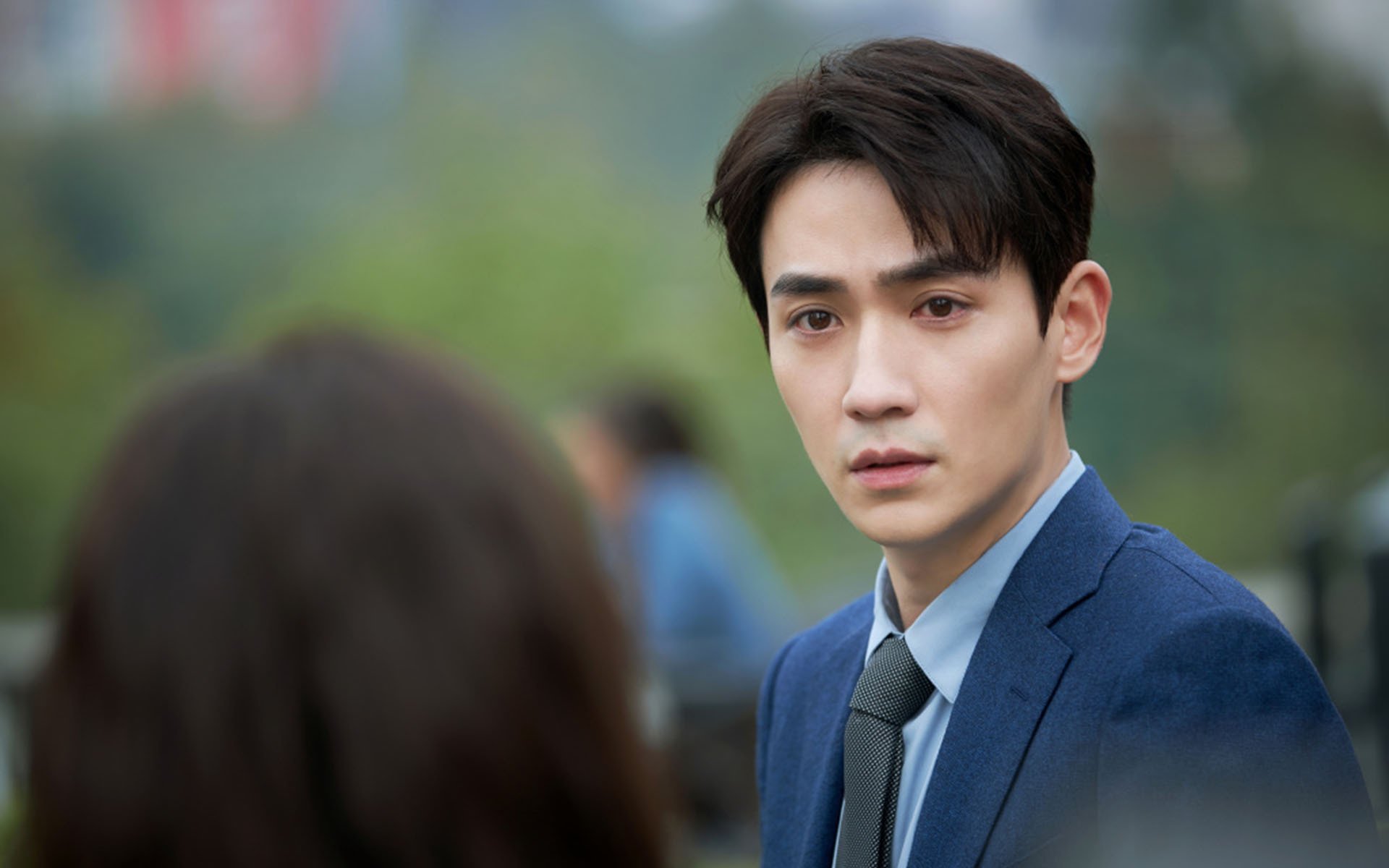 终场哨响，当白宫战术板遇上世界杯防线